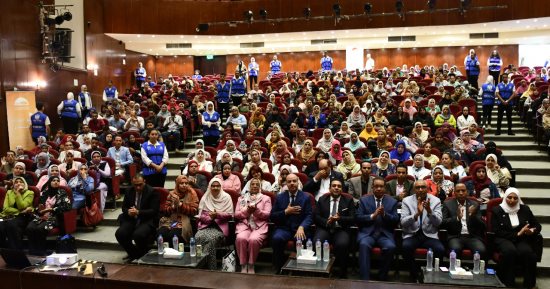 نائب محافظ قنا يشهد انطلاق فعاليات الندوة التعريفية لبرنامج "المرأة تقود"