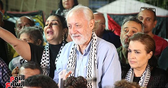 تضامنا مع الفلسطينيين.. وقفة لفنانى مصر لدعم الأشقاء فى غزة