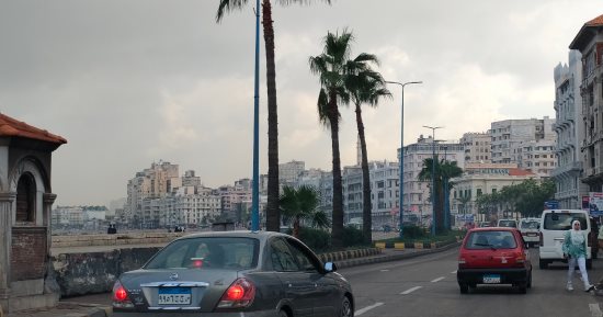 طقس الإسكندرية اليوم.. أمطار متقطعة ودرجة الحرارة الصغرى 20 