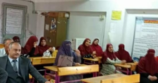 تعليم الوادى الجديد تنفذ ورشة عمل لمنهج التربية الوطنية فى المرحلة الثانوية 