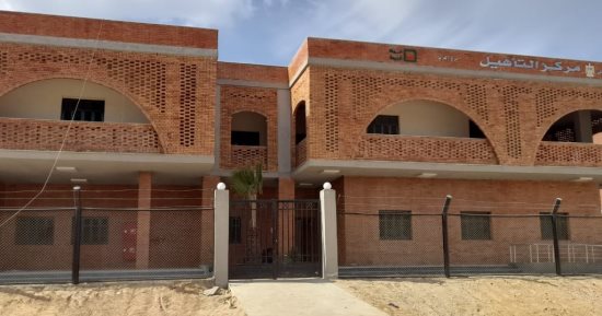 محافظ الإسكندرية: تجهيز 3 وحدات تضامن اجتماعى بقرى حياة كريمة بنسبة 98%