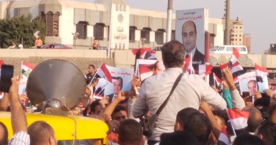 "القيادة السياسية.. احنا معاكم فى القضية".. هتافات حماسية لدعم الفلسطينيين بشبرا