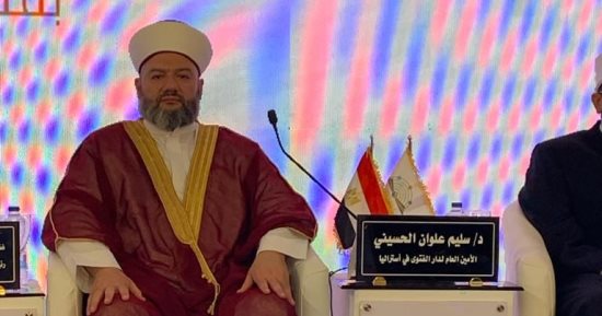 أمين الفتوى بأستراليا يطالب المفتين المتمكنين بعلم الفضاء الإلكترونى بدخول المجال