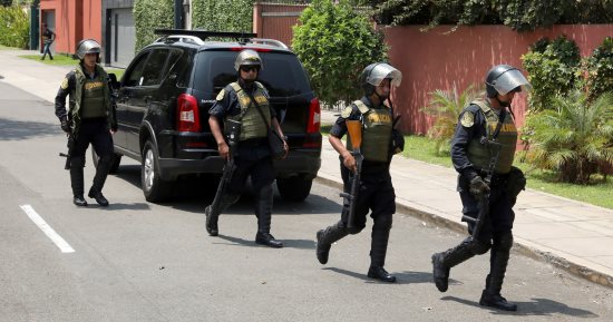 بيرو: الدولة تنشر قوات الجيش في ليما لمواجهة الإضراب في وسائل النقل العام