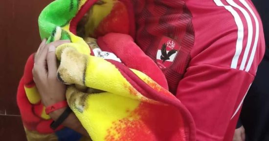 أب يطلق على مولودته الجديدة اسم فلسطين فى الشرقية