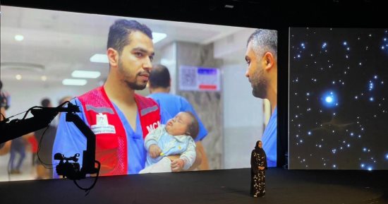 الوقوف دقيقة حداد على أرواح أطفال فلسطين في افتتاح مهرجان الشارقة السينمائى