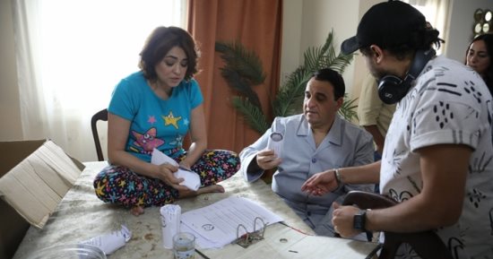 فيلم ومسرحية ومسلسل.. هشام إسماعيل بـ 3 وجوه