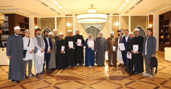 المفتى: دار الإفتاء مستعدة دومًا لنقل كل أنواع الدعم العلمى الإفتائى
