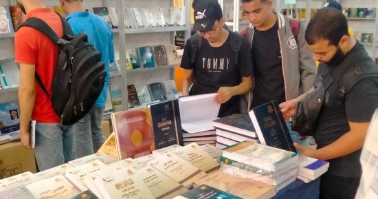 مشاركة دار الكتب والوثائق فى معرض جامعتى المنصورة والأزهر بخصم 25%