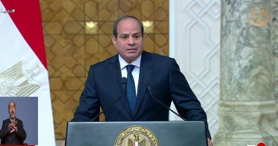 مصر قرأت المستقبل وأطلقت تحذيرات استباقية.. الرئيس السيسي حذر من خطر فتح جبهات إقليمية فى ظل التصعيد الإسرائيلى وأكد على احتواء النزاع.. ووزارة الدفاع الأمريكية تستهدف منشآت شرق سوريا ردا على هجمات ضد قواتها