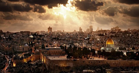 أنبياء ولدوا وعاشوا في أرض فلسطين المباركة .. أبرزهم عيسى وزكريا وداود 