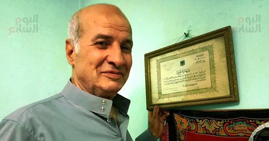 أبطال أكتوبر .. الجندى المقاتل أبو بكر البنا يتذكر أيام العبور: خدمت بسلاح الدفاع الجوى 5 سنوات.. تدربنا على النصر وتحرير الأرض.. عبرنا فى رمضان بهتاف "الله أكبر".. وأحتفظ بالقرص المعدنى منذ 50 عاما.. صور