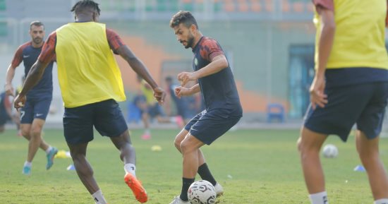 أيمن أشرف يغيب عن تدريبات البنك الأهلى.. اعرف السبب