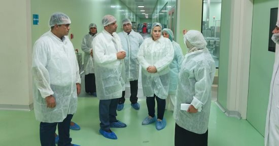 وزارة العمل تجرى تفتيشا بشركة أدوية فى الإسماعيلية للتأكد من توظيف ذوى الهمم