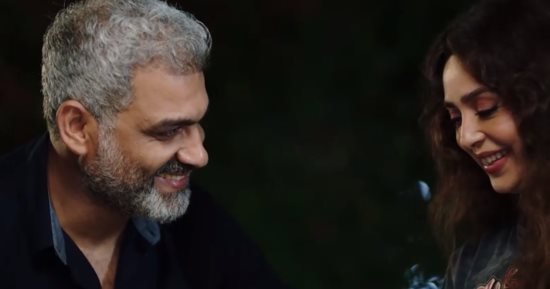 فيديو يكشف عن علاقة هاني عادل بهبة مجدي في "عيشها بفرحة" الحلقة 7