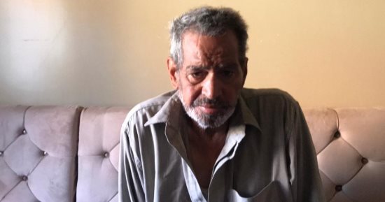 أبطال أكتوبر.. الجندى رفعت شوشة يروى ذكرياته عن أيام النصر: عبرنا القناة وتسلقنا خط بارليف بالسلالم الخشبية.. المياه كانت ممهدة وكأنها رسالة من الله بالنصر.. والجيش المصرى لا يستسلم وفخور بمشاركتى فى الملحمة