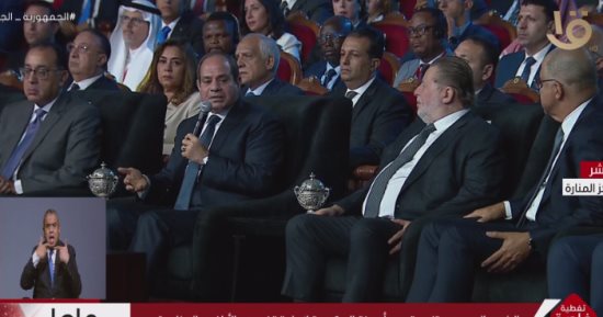 الرئيس السيسي: مصر حريصة على أن تلعب دورا إيجابيا فى القضية الفلسطينية