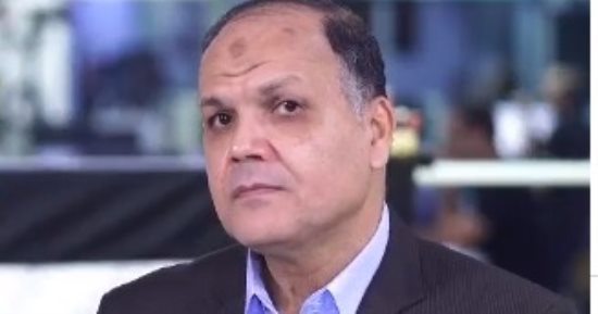 عادل عقل: حكم مواجهة الأهلي وصن داونز ينجو من فخ الـ"VAR" والمساعدين