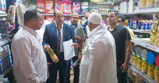 وكيل تموين الأقصر ومدير حماية المستهلك يقودان حملات تحرر 32 محضرا.. صور