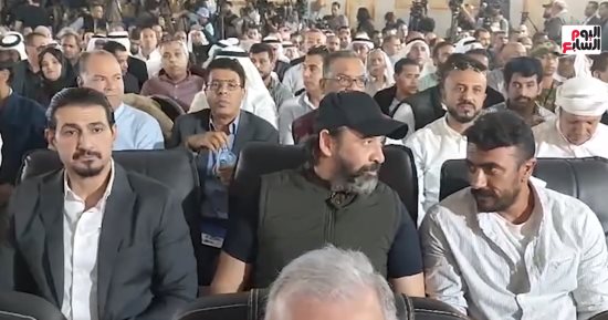 نجوم مسلسلى "الكتيبة 101" و"الاختيار" ضمن وفد رئيس الوزراء فى العريش