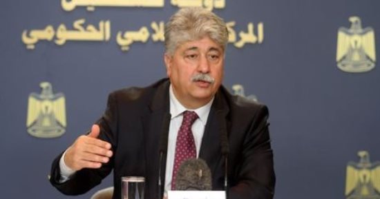 وزير فلسطينى: الوضع بالضفة الغربية لا يقل خطورة عن غزة وما يحدث تطهير عرقى