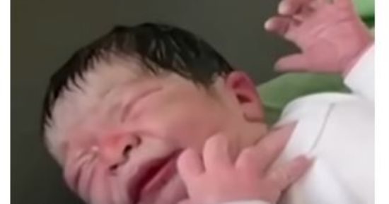 طفل فلسطينى يولد من رحم شهيدة.. ما فرص الجنين للبقاء حيا بعد وفاة الأم؟