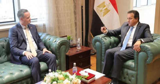 وزير الصحة يستقبل السفير التركي لدى مصر لبحث تعزيز سبل التعاون المختلفة