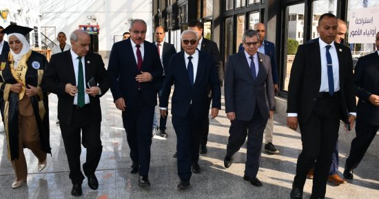 رئيس جامعة قناة السويس يستقبل وزير التعليم خلال زيارته الإسماعيلية.. صور