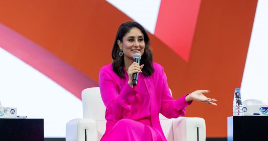 كارينا كابور: قدمت كتابًا حول النساء الحوامل ليصبح مصدرا توعويا للأمهات الجدد