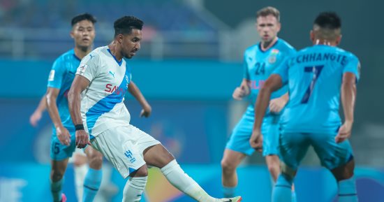 شوط سلبي بين مومباي والهلال السعودي في دوري أبطال آسيا