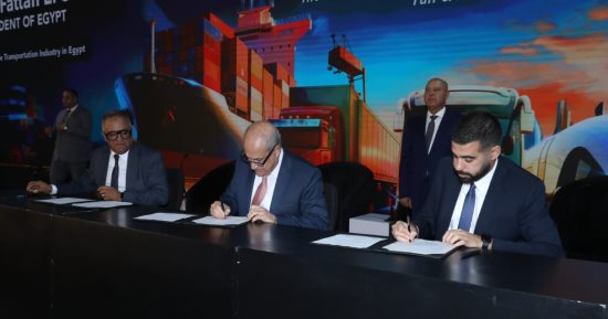 وزير النقل يشهد توقيع 3 مذكرات تفاهم فى مجال إنشاء وإدارة وتشغيل الموانئ الجافة 