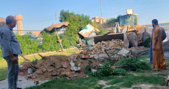 محافظة الجيزة تنفذ 12 قرار إزالة لقاعات أفراح مقامة على أراض زراعية بمنشأة القناطر
