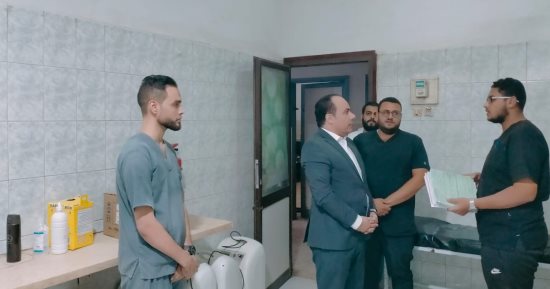 وكيل صحة سوهاج يحيل 4 من الأطباء والتمريض بمستشفى المنشأة للتحقيق.. صور