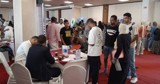 مديرية العمل بأسوان: توفير 1300 فرصة عمل للشباب بملتقى للتوظيف