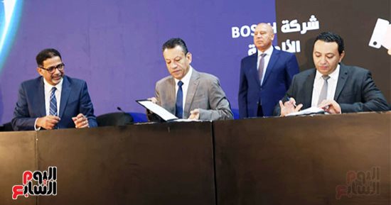 وزير النقل يشهد توقيع بروتوكول تعاون ومذكرة تفاهم فى مجال تطوير الموانئ