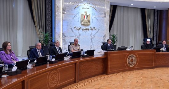 الحكومة توافق على الترخيص لهيئة قناة السويس بالاشتراك فى تأسيس شركة مساهمة