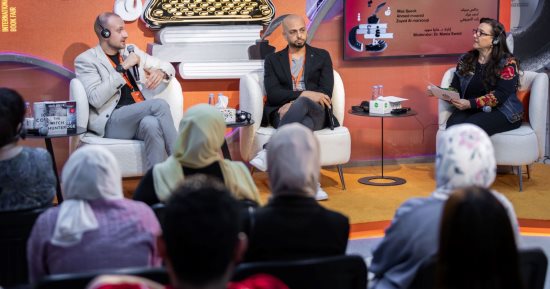 روائيون أصحاب الأكثر مبيعا: لا قلق على مستقبل أدب الإثارة والجريمة