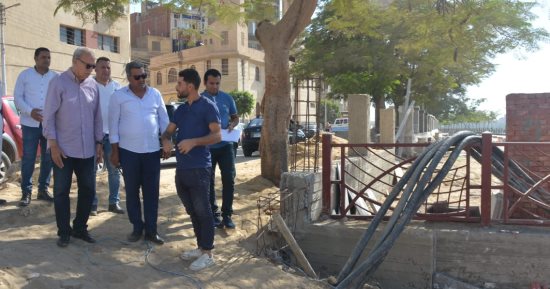 محافظ القليوبية يتابع حالة النظافة والإشغالات ومخالفات البناء فى بنها.. صور