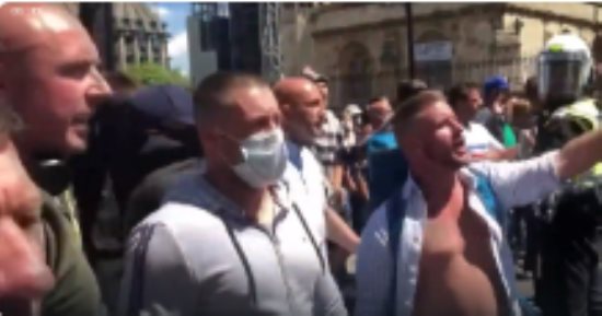 عمدة لندن: عنف اليمين المتطرف سببه موقف وزيرة الداخلية من "تأييد فلسطين"