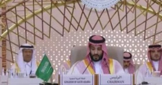 سيرًا على درب "قمة السلام" بالقاهرة.. العرب يصطفون ضد العدوان الغاشم على غزة فى قمة عربية إسلامية مشتركة بالرياض للخروج بموقف موحد.. دبلوماسيون عرب لـ"اليوم السابع": مصر دورها تاريخى والقمة تكسر الصمت الدولى