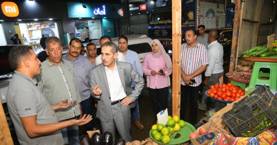 جولة ليلية مفاجئة لمحافظ الغربية لتفقد منافذ السلع الغذائية بكفر الزيات