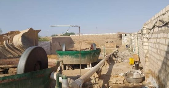 حملة مكبرة لإزالة طواحين الذهب غير المرخصة بصحراء حجازة فى قنا