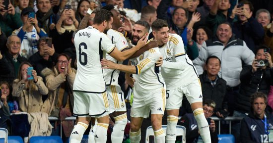 ريال مدريد فى مباراة استعراضية ضد نابولى بعد حسم تأهل دورى أبطال أوروبا