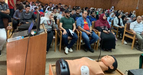 ندوة تثقيفية لتدريب طلاب كلية الزراعة بالشرقية على الإسعافات الأولية والإنعاش