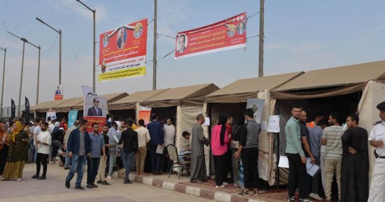 وزير العمل ومحافظ أسيوط يفتتحان ملتقى توظيف لتوفير 2600 وظيفة 