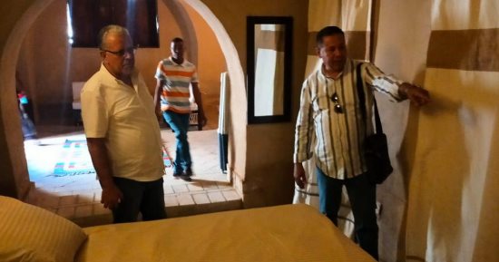 وليد قانوش يتفقد مبنى الخان تمهيدًا لاستقبال فنانى مصر والعالم
