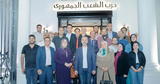 اجتماعات مكثفة للجان "الشعب الجمهورى" لدعم مرشحه الرئاسى حازم عمر.. صور