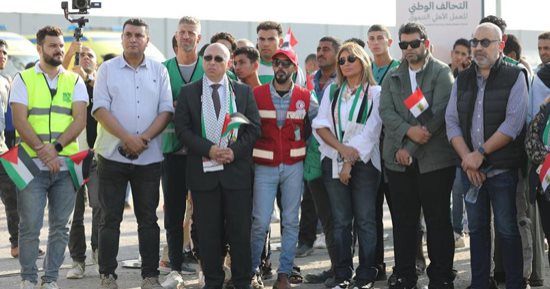 "المتحدة للخدمات الإعلامية" تواصل جهودها لدعم القضية الفلسطينية.. سياسيون: الشركة تنتصر للإنسانية بدعم غزة.. ودائما سباقة في دورها المجتمعي داخليا وخارجيا.. ويؤكدون: تلعب دورًا هامًا في مد غزة بالمواد الإغاثية