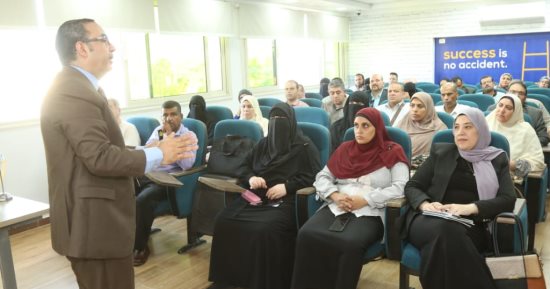 محافظ كفرالشيخ: برنامج تدريبى لتأهيل وصقل مهارات 40 متدربا من الديوان العام