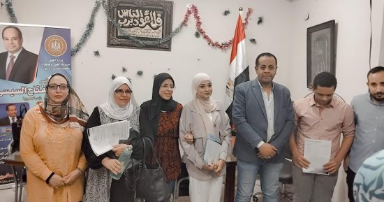 وزارة العمل: عقود عمل لذوى همم بالقاهرة.. صور
